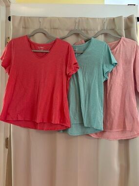 L.L. Bean bundle of 3 Short Sleeve V-Neck Tee- Aqua,coral 3/4 sleeve peach